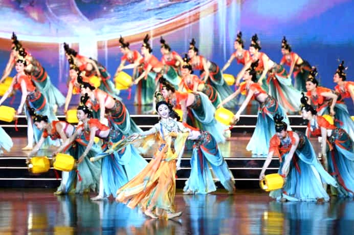 11th Silk Road International Film Festival opens in Xi'an, displaying unique beauty of ancient Chinese capital