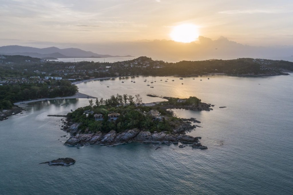 "Romantic Beach Dinner" An Unforgettable Moment with Your Loved One at Cape Fahn Hotel, Koh Samui