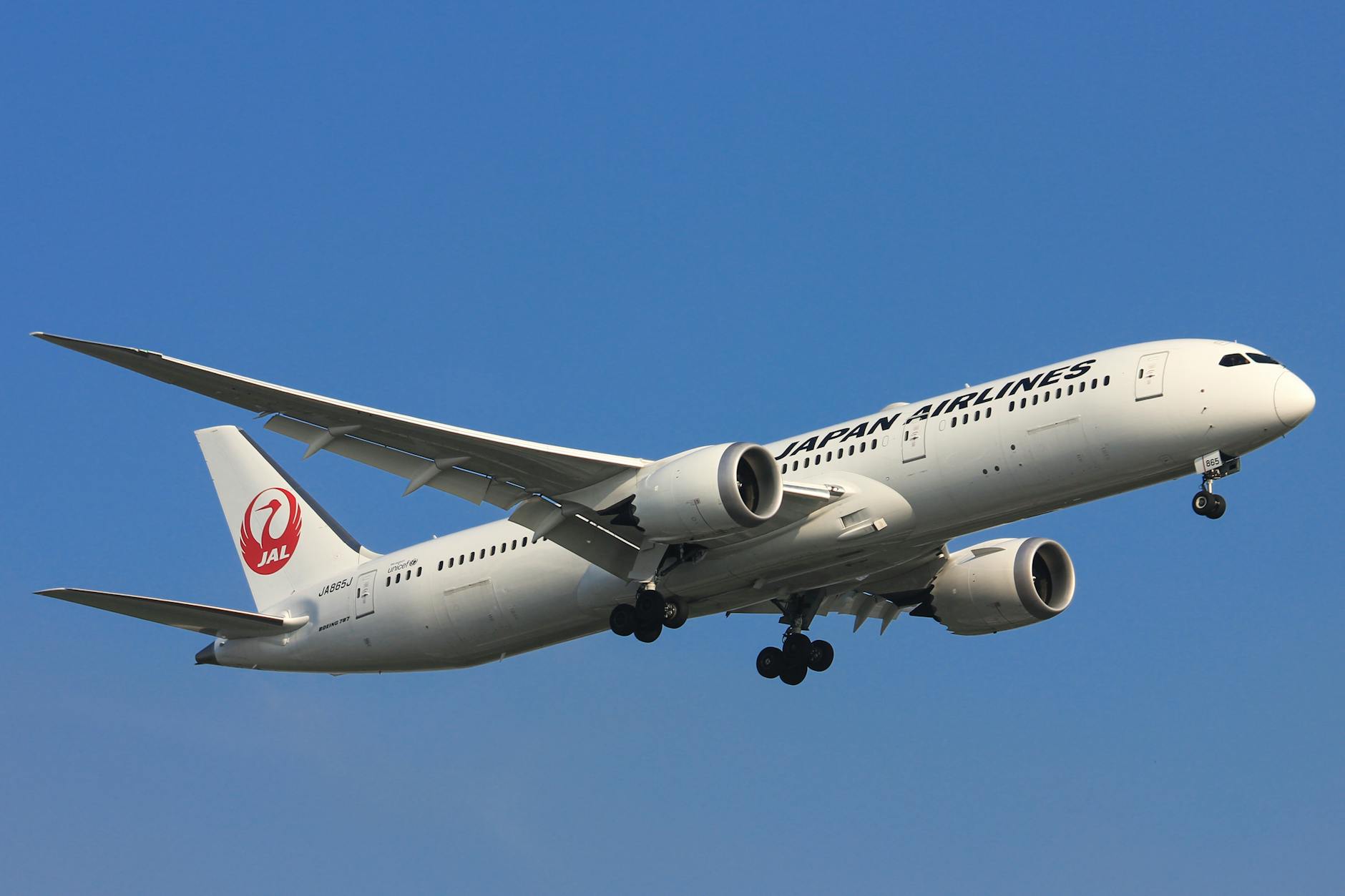 Japan Airlines and IndiGo to Commence Codeshare Partnership